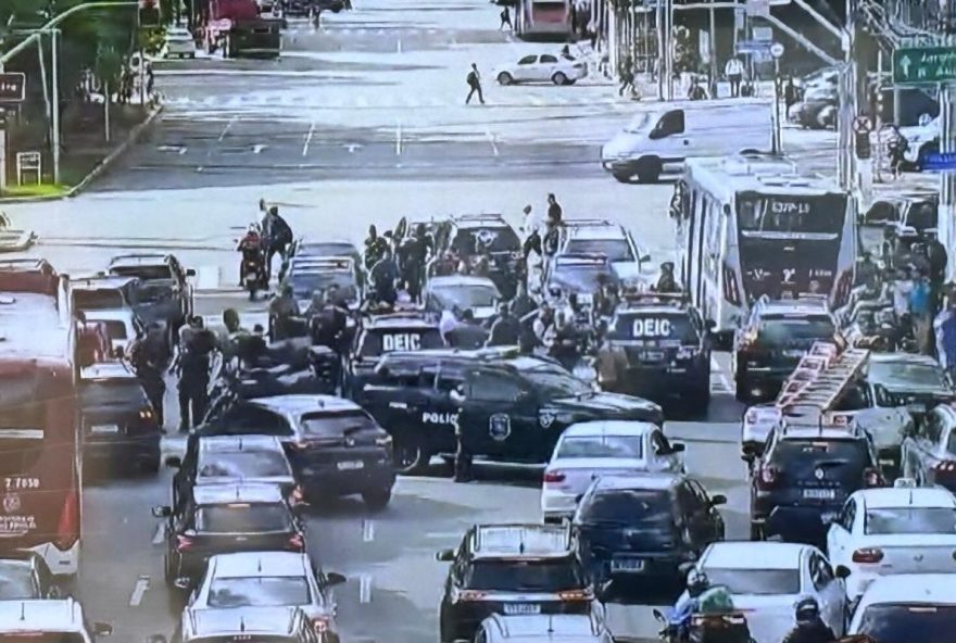 tiroteio-na-faria-lima3A-pelo-menos-1-morto-e-5-baleados tiroteio-na-faria-lima3A-pelo-menos-1-morto-e-5-baleados