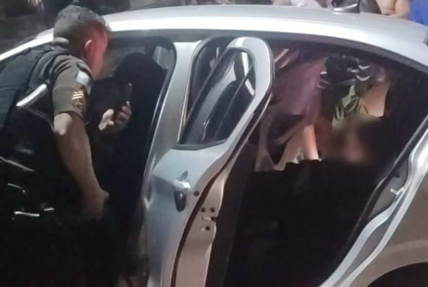 tiroteio-na-taquara3A-2-mortos-e-comunidade-assombrada-pela-violencia