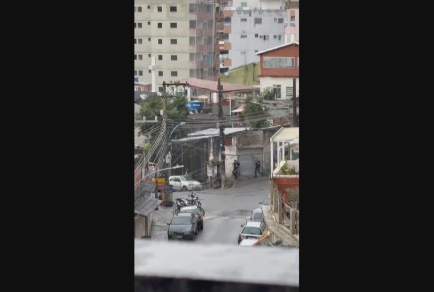 tiroteio-no-morro-do-vidigal-resulta-na-captura-de-criminoso-foragido-em-operacao-da-policia-civil tiroteio-no-morro-do-vidigal-resulta-na-captura-de-criminoso-foragido-em-operacao-da-policia-civil
