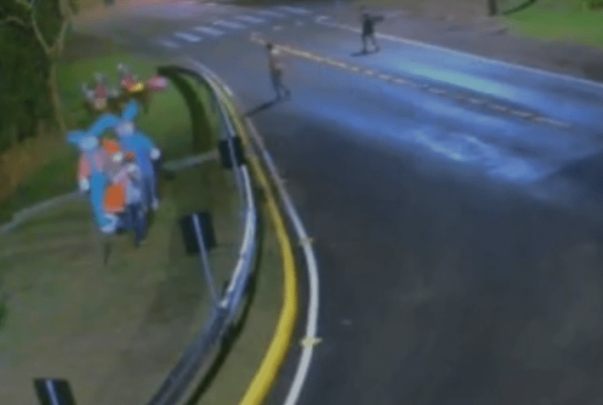 titulo-sugerido3A-22furto-de-coelho-de-pascoa-em-imigrante-rs-choca-moradores3A-assista-ao-video22 titulo-sugerido3A-22furto-de-coelho-de-pascoa-em-imigrante-rs-choca-moradores3A-assista-ao-video22