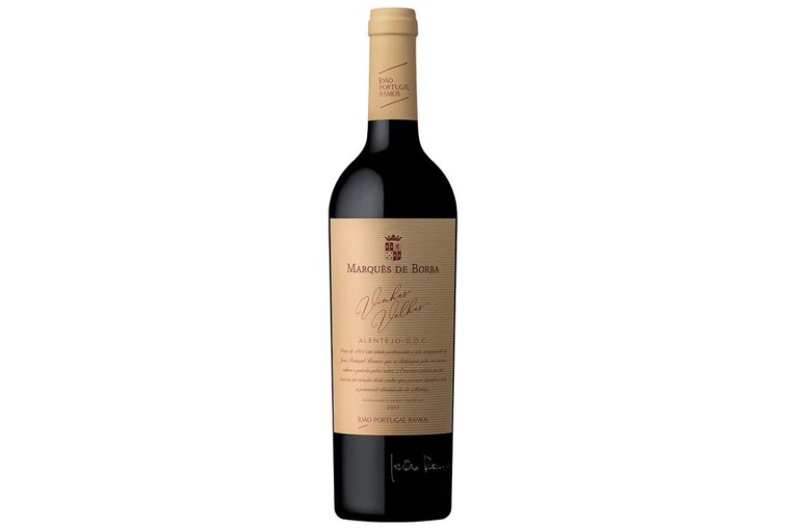 top-5-vinhos-tintos-premiados-para-aquecer-seu-inverno