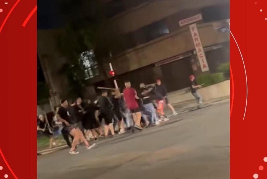 torcedor-do-santos-em-estado-grave-apos-briga-com-torcedores-do-athletico-pr3B-35-detidos torcedor-do-santos-em-estado-grave-apos-briga-com-torcedores-do-athletico-pr3B-35-detidos