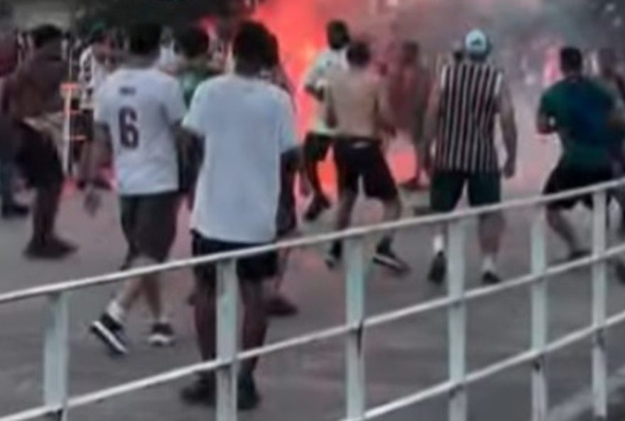 torcedores-de-fluminense-e-vasco-brigam-no-entorno-do-maracana-antes-de-jogo-da-copa-do-brasil3A-autoridades-preocupadas-com-violencia-crescente torcedores-de-fluminense-e-vasco-brigam-no-entorno-do-maracana-antes-de-jogo-da-copa-do-brasil3A-autoridades-preocupadas-com-violencia-crescente