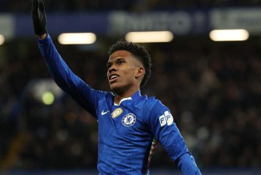 torcida-do-chelsea-provoca-lamine-yamal