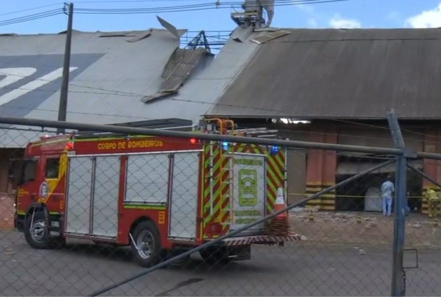trabalhador-ferido-em-explosao-em-armazem-de-graos-em-cascavel trabalhador-ferido-em-explosao-em-armazem-de-graos-em-cascavel