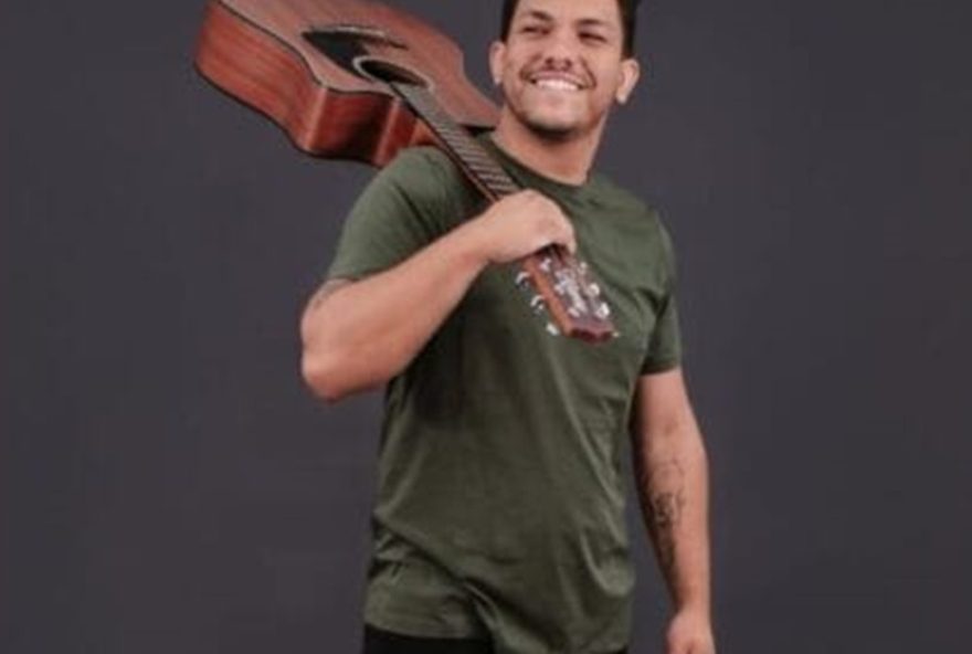 trabalhador-ivandro-prado-morre-eletrocutado-em-sc-durante-reparo-em-rede-de-energia-acidente-de-trabalho-em-santa-catarina