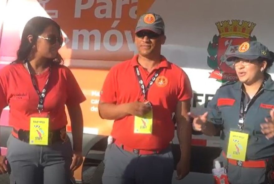 trabalhar-no-lollapalooza3A-e-possivel-curtir-o-festival-durante-o-expediente trabalhar-no-lollapalooza3A-e-possivel-curtir-o-festival-durante-o-expediente