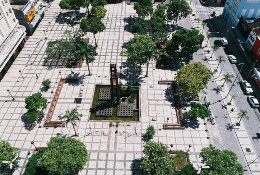 trafego-bloqueado-temporariamente-na-praca-do-ferreira-para-obras-de-revitalizacao3A-saiba-o-que-mudara-no-centro-de-fortaleza