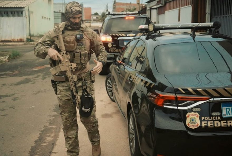 traficante-bilionario-monta-rede-de-motoristas-do-trafico3A-detalhes-da-operacao-siderado