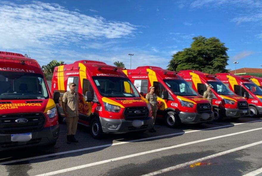 tragedia-em-goias3A-carro-cai-de-ponte-e-mata-cinco-criancas-e-dois-adultos