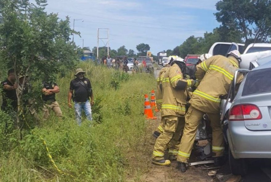 tragedia-em-santa-maria-da-vitoria3A-jovem-morre-em-acidente-na-br-349 tragedia-em-santa-maria-da-vitoria3A-jovem-morre-em-acidente-na-br-349