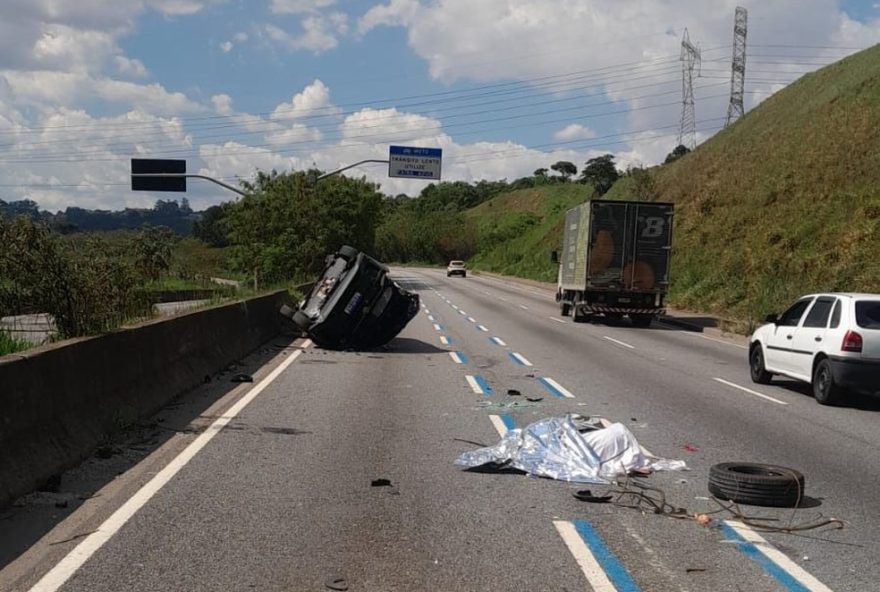 tragedia-na-avenida-jacu-pessego3A-acidente-resulta-em-duas-mortes-e-alerta-para-seguranca-no-transito tragedia-na-avenida-jacu-pessego3A-acidente-resulta-em-duas-mortes-e-alerta-para-seguranca-no-transito