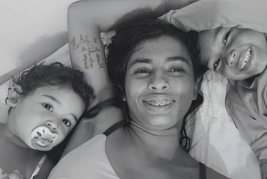tragedia-na-br-1533A-mae-e-dois-filhos-morrem-em-acidente-em-mg