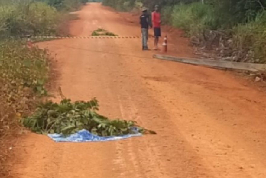 tragedia-na-br-2103A-mulher-falece-ao-ser-atingida-por-cabo-de-aco-que-se-soltou-de-poste tragedia-na-br-2103A-mulher-falece-ao-ser-atingida-por-cabo-de-aco-que-se-soltou-de-poste