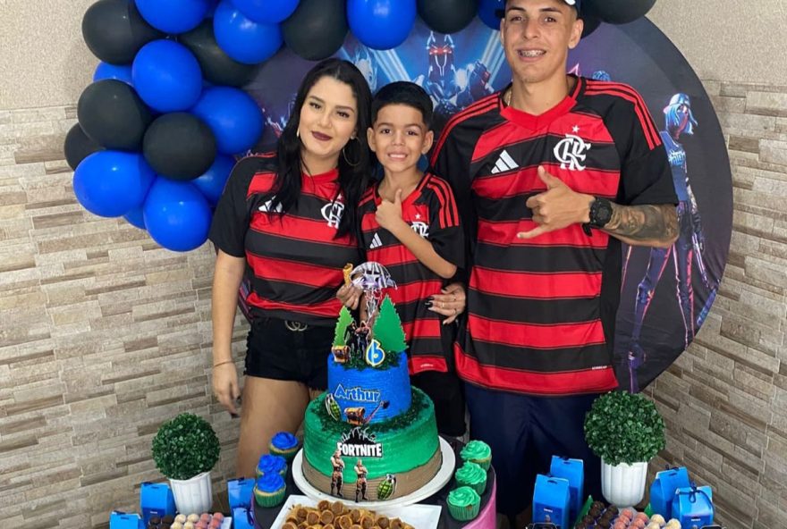 tragedia-no-rio-de-janeiro-vitima-de-violencia-policial-andrew-andrade-deixa-familia-desolada-viuva-busca-justica tragedia-no-rio-de-janeiro-vitima-de-violencia-policial-andrew-andrade-deixa-familia-desolada-viuva-busca-justica