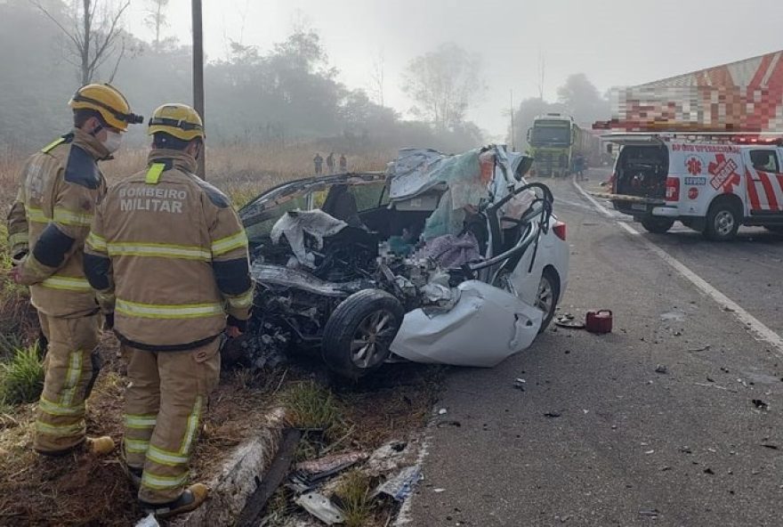 tragico-acidente-na-br-262-mata-quatro-pessoas2C-incluindo-uma-crianca