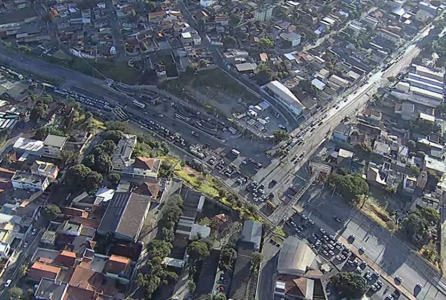 transito-na-avenida-cristiano-machado-tera-alteracoes-nesta-quinta-em-bh3A-saiba-mais-acompanhe-as-mudancas-e-mantenha-se-informado-com-o-diario-do-estado