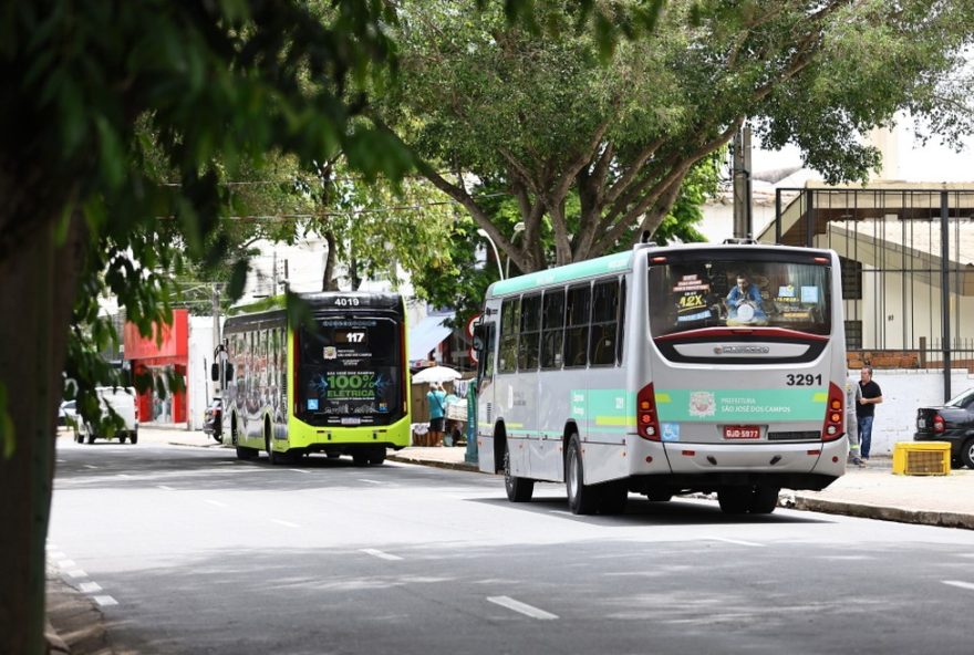 transporte-publico-em-sao-jose-dos-campos-volta-ao-normal-confira-horarios-das-34-linhas-de-onibus-a-partir-de-segunda-feira transporte-publico-em-sao-jose-dos-campos-volta-ao-normal-confira-horarios-das-34-linhas-de-onibus-a-partir-de-segunda-feira