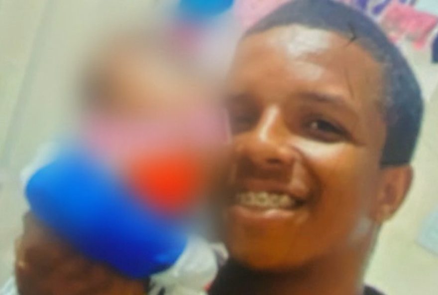 trator-sujo-de-sangue-e-encontrado-em-lixao-onde-catador-desapareceu-em-mage2C-rj3B-parentes-acreditam-em-homicidio