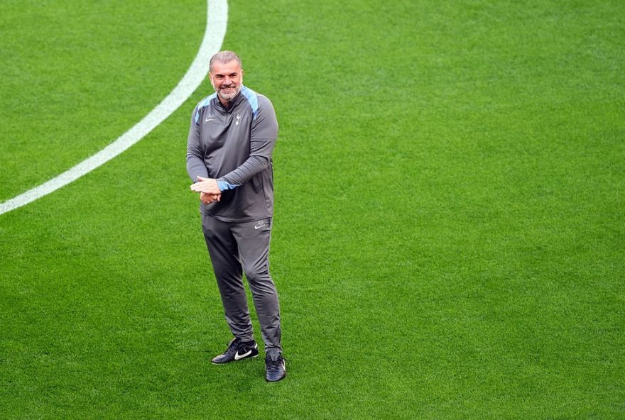 treinador-do-tottenham-revela-ligacao-com-vasco-e-despista-sobre-torcida-pelo-clube-carioca3A-22quem-sabe-um-dia-no-brasil22