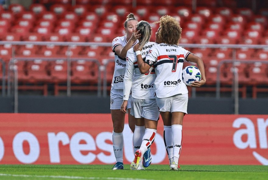 treinador-elogia-evolucao-do-sao-paulo-feminino-rumo-a-semifinal-do-brasileirao