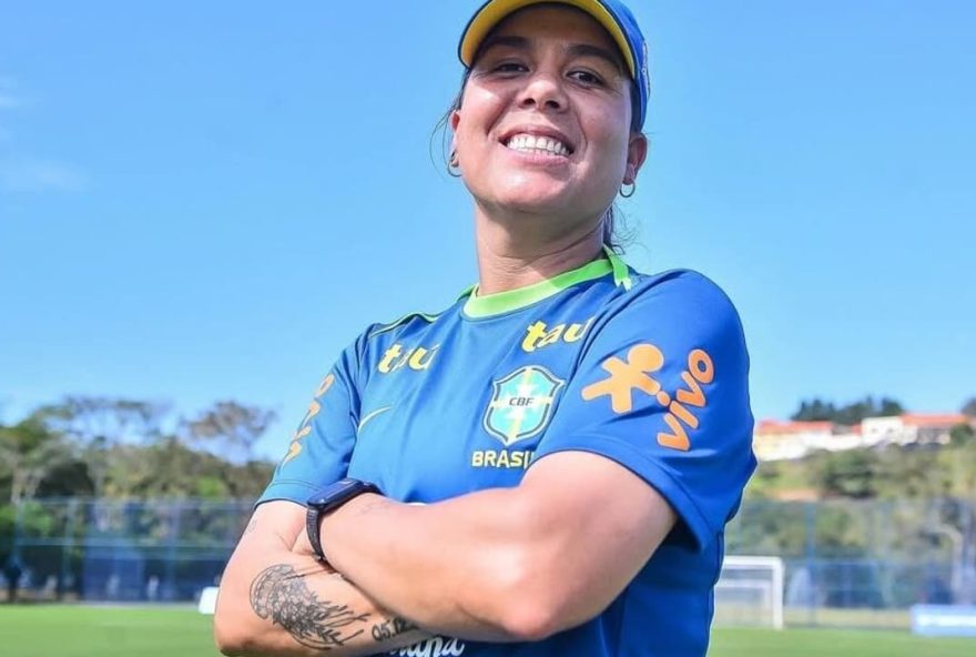 treinadora-se-dedica-a-selecao-sub-apos-saida-do-palmeiras