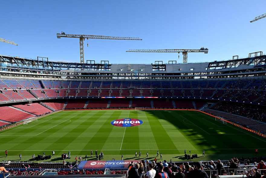 treino-aberto-no-novo-camp-nou3A-veja-as-imagens-da-reforma-no-estadio-do-barcelona