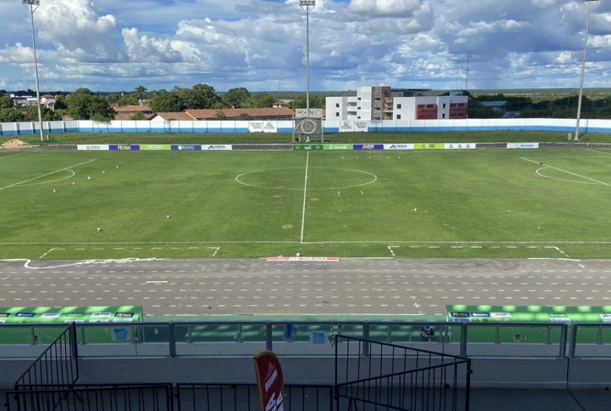 trem-estreia-na-copa-verde-contra-sao-raimundo-rr-no-canarinho