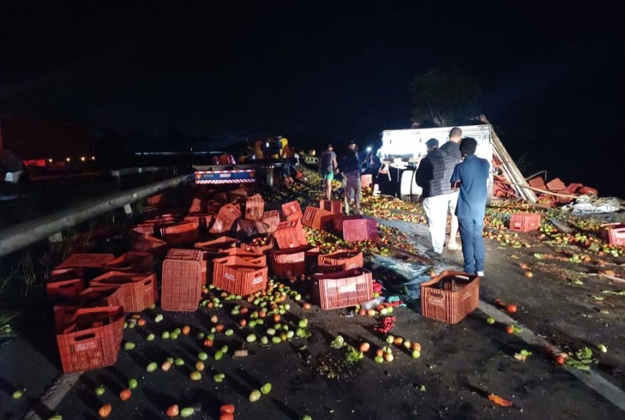 tres-mortos-e-um-ferido-grave-em-acidente-na-br-116-em-feira-de-santana3A-atualizacao-sobre-a-tragedia-na-rodovia