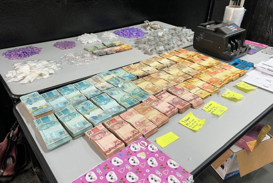 trio-e-preso-com-drogas-e-r24-204-mil-em-campinas3A-detalhes-da-operacao-policial.-acompanhe