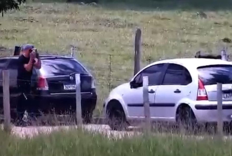 troca-de-carros-em-sequestro-no-vale-do-paraiba3A-empresaria-resgatada-e-dois-criminosos-presos-apos-perseguicao-policial troca-de-carros-em-sequestro-no-vale-do-paraiba3A-empresaria-resgatada-e-dois-criminosos-presos-apos-perseguicao-policial