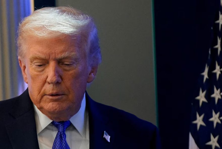 trump-anuncia-aumento-da-tarifa-global-para-1525-apos-decisao-da-suprema-corte-dos-eua trump-anuncia-aumento-da-tarifa-global-para-1525-apos-decisao-da-suprema-corte-dos-eua