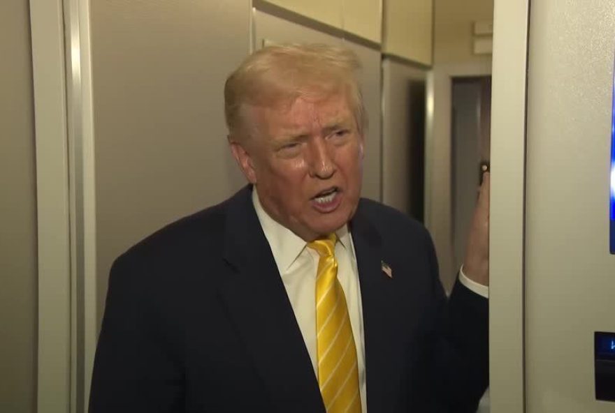 trump-confirma-que-conversou-com-nicolas-maduro-por-telefone