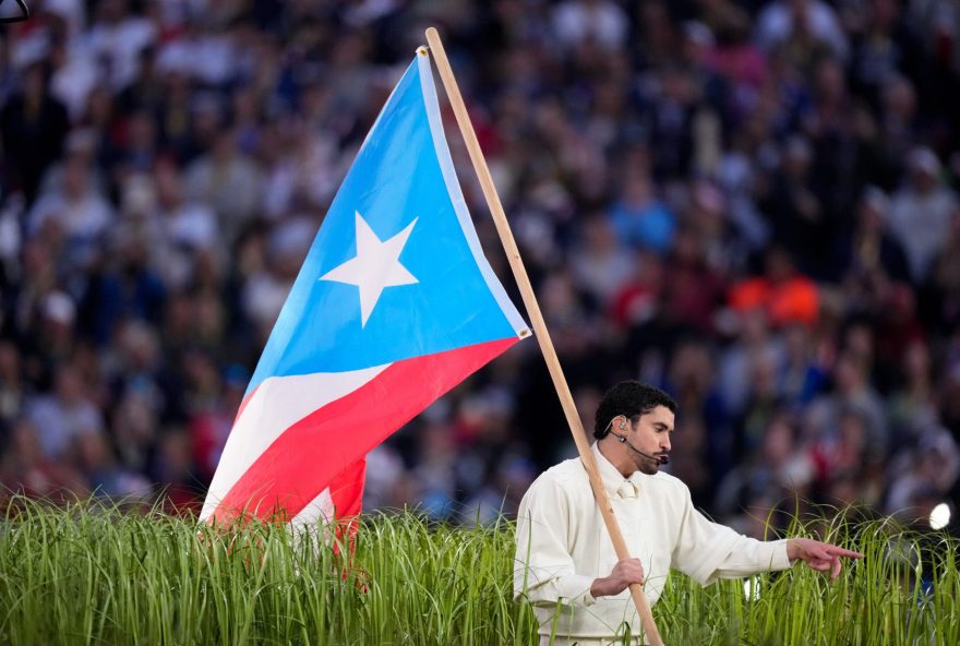 trump-critica-apresentacao-de-bad-bunny-no-super-bowl3A-afronta-a-grandeza-da-america trump-critica-apresentacao-de-bad-bunny-no-super-bowl3A-afronta-a-grandeza-da-america