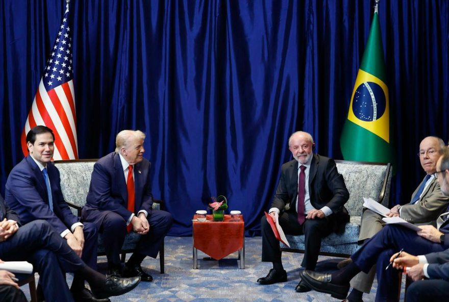 trump-elogia-lula-e-confirma-prosseguimento-de-negociacoes-com-brasil