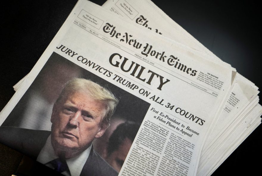 trump-processa-o-the-new-york-times-em-r24-79-bilhoes-e-o-chama-de-porta-voz-democrata