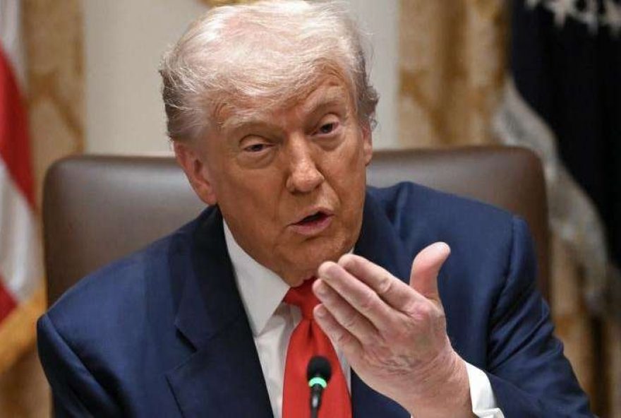 trump-volta-a-falar-de-22boa-conversa22-com-lula-e-diz-que-brics-e-ameaca-ao-dolar