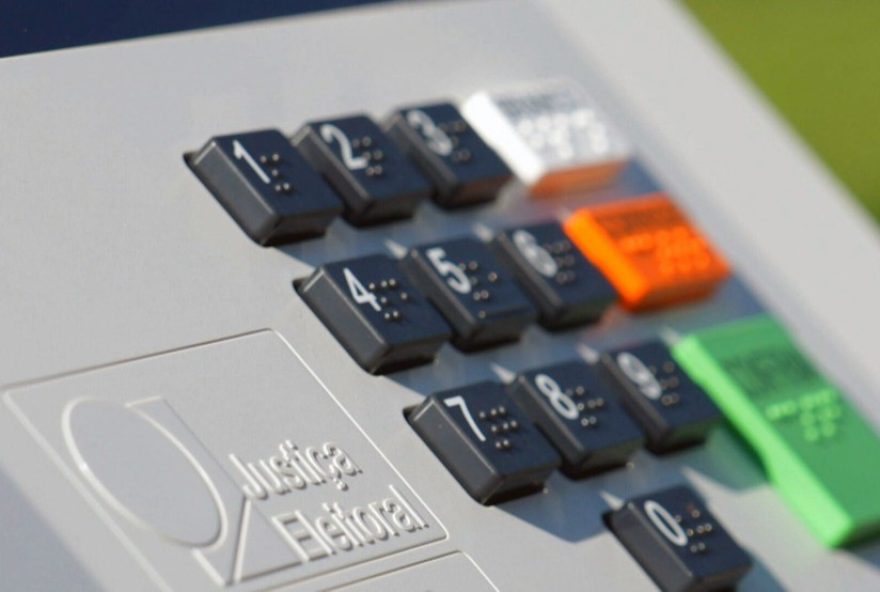 tse-proibe-propaganda-eleitoral-por-inteligencia-artificial-72h-antes-das-eleicoes tse-proibe-propaganda-eleitoral-por-inteligencia-artificial-72h-antes-das-eleicoes