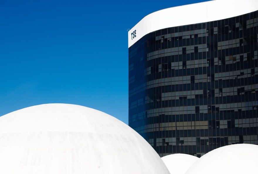 tse-retoma-julgamento-de-regras-eleitorais-para-eleicoes-de-2026 tse-retoma-julgamento-de-regras-eleitorais-para-eleicoes-de-2026