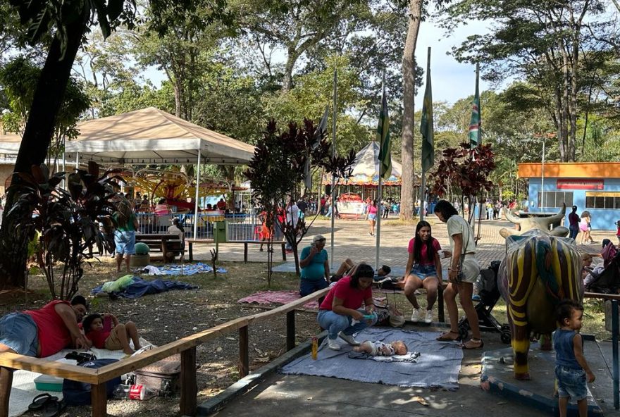 Mutirama e Zoológico receberam cerca de 190 mil visitantes nas férias de julho: parque arrecadou quatro toneladas de alimentos para programas sociais
(Foto: Reprodução/ Agetul)