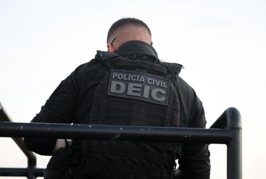 turista-de-sao-paulo-presa-por-injuria-racial-na-bahia3A-caso-gera-alerta-e-reforca-importancia-do-combate-ao-racismo turista-de-sao-paulo-presa-por-injuria-racial-na-bahia3A-caso-gera-alerta-e-reforca-importancia-do-combate-ao-racismo