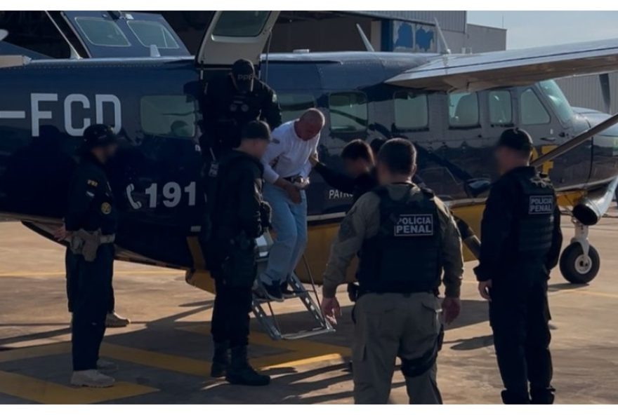 tuta2C-chefe-do-pcc2C-transferido-para-sao-paulo-sob-forte-seguranca