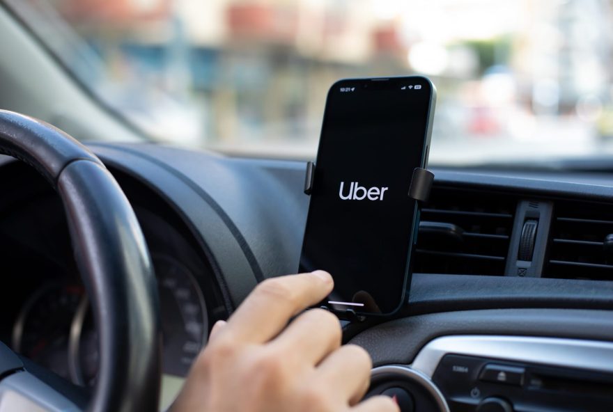 uber-lanca-funcao-uber-mulher-em-goiania-para-corridas-apenas-entre-mulheres