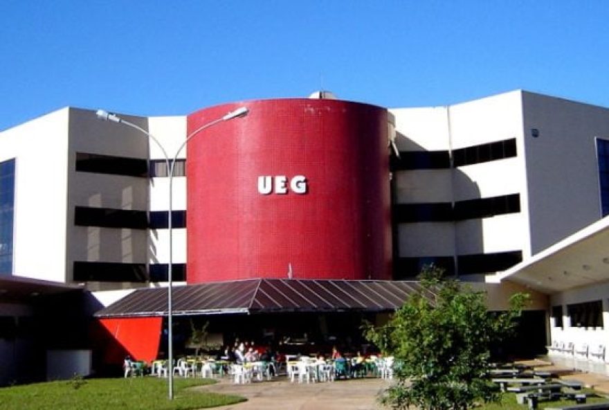 UEG abre inscrições para vestibular com 3.740 vagas em 33 cursos