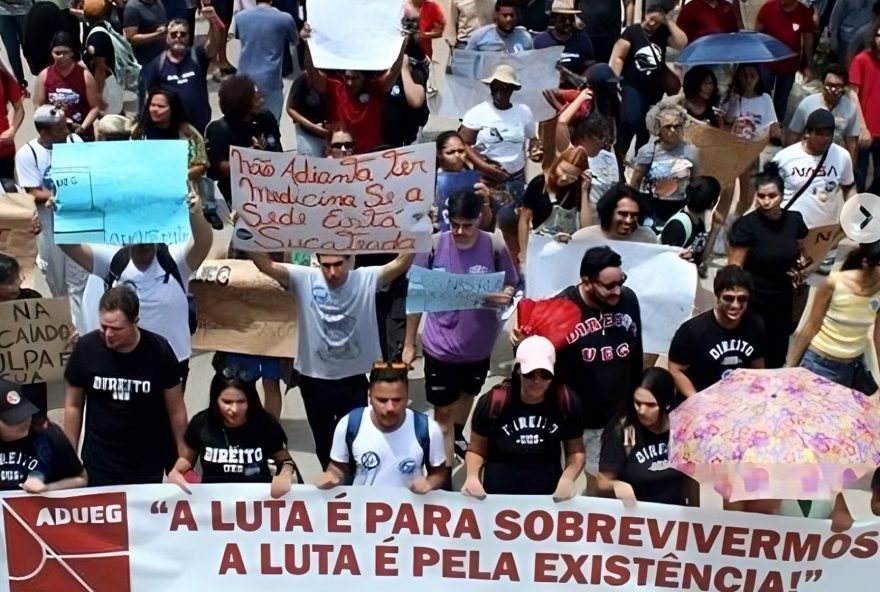 Professores deflagaram greve no dia 1° de março de 2024