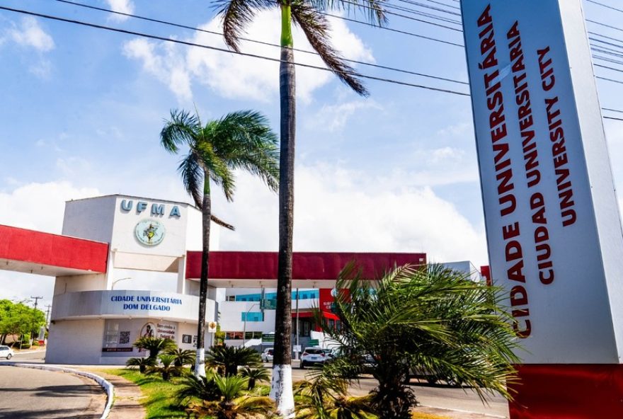 ufma-abre-32-vagas-para-professor-substituto-com-salarios-de-ate-r24-8-mil ufma-abre-32-vagas-para-professor-substituto-com-salarios-de-ate-r24-8-mil