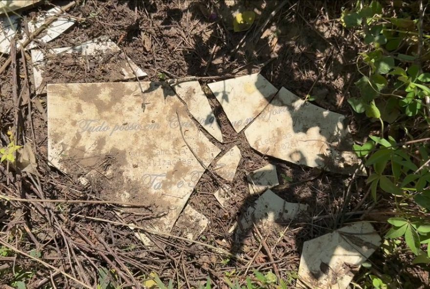 um-ano-apos-a-tragedia-de-teofilo-otoni3A-vestigios-e-falta-de-seguranca-persistem-na-br-116 um-ano-apos-a-tragedia-de-teofilo-otoni3A-vestigios-e-falta-de-seguranca-persistem-na-br-116