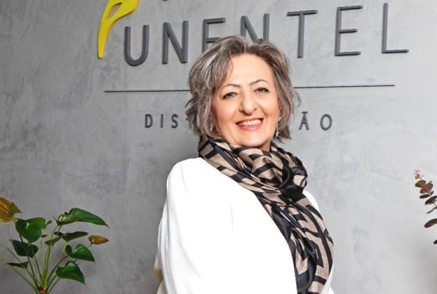 unentel-anuncia-vera-thomaz-como-nova-cmo-para-impulsionar-estrategias-de-marketing-e-comunicacao-no-mercado-b2b