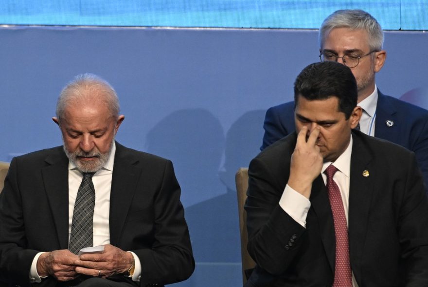 uniao-brasil-pressiona-por-correios-e-banco-do-brasil-em-meio-a-crise-com-lula