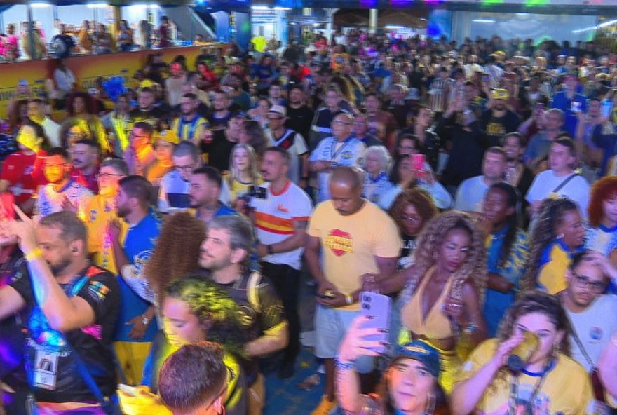 unidos-da-tijuca-escolhe-samba-enredo-emocionante-para-homenagear-carolina-de-jesus-no-carnaval-de-2026
